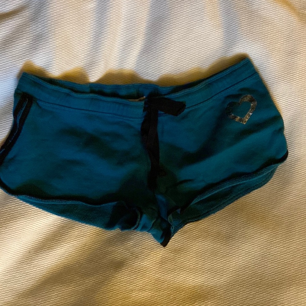 Medium short shorts, jogger, blue, black with silver print